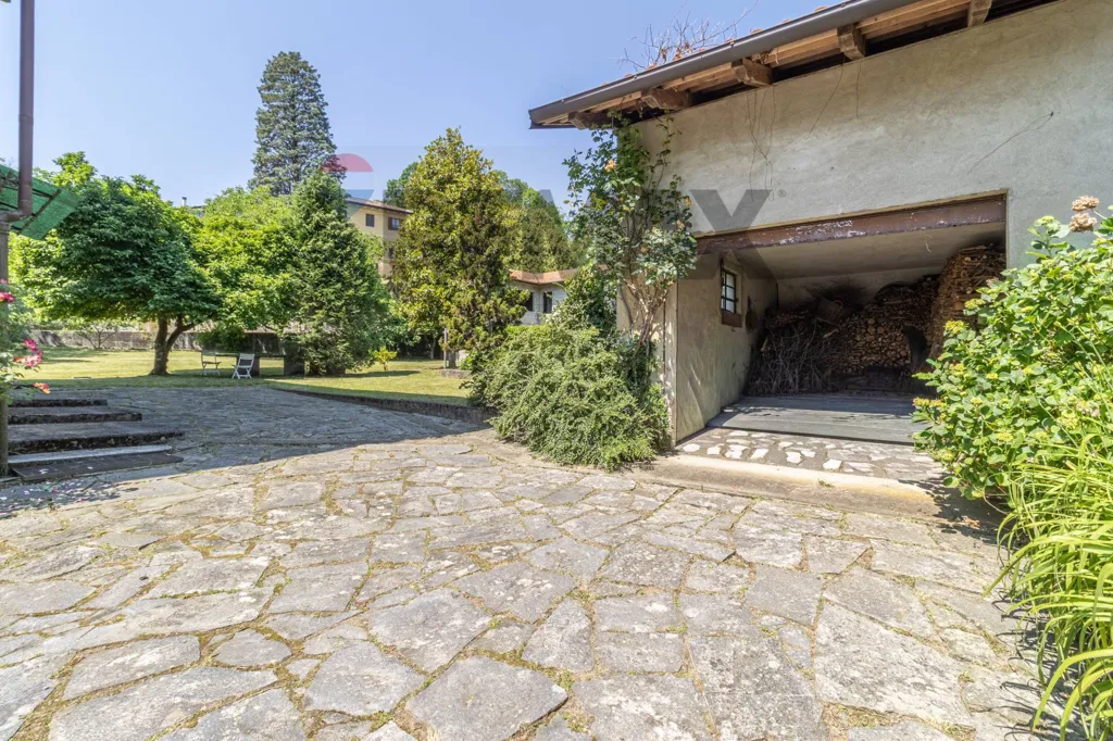 Garden - Villa with Garden near Municipio