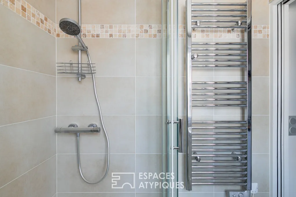 Salles de bain - Studio Lumineux au Cœur de la Réunion, Paris