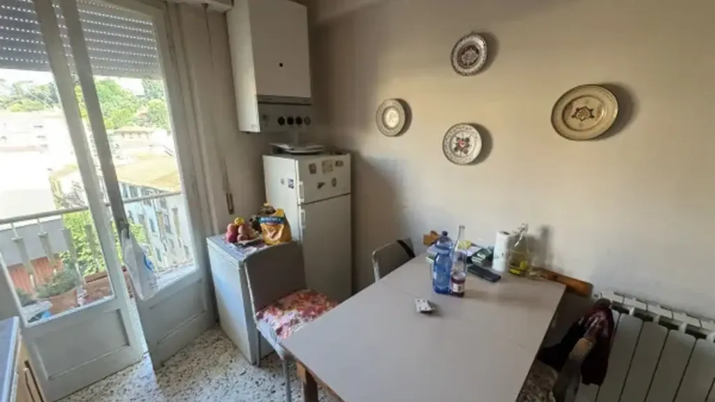 Cuisine - Three-Bedroom Apartment with Terrace in Signa