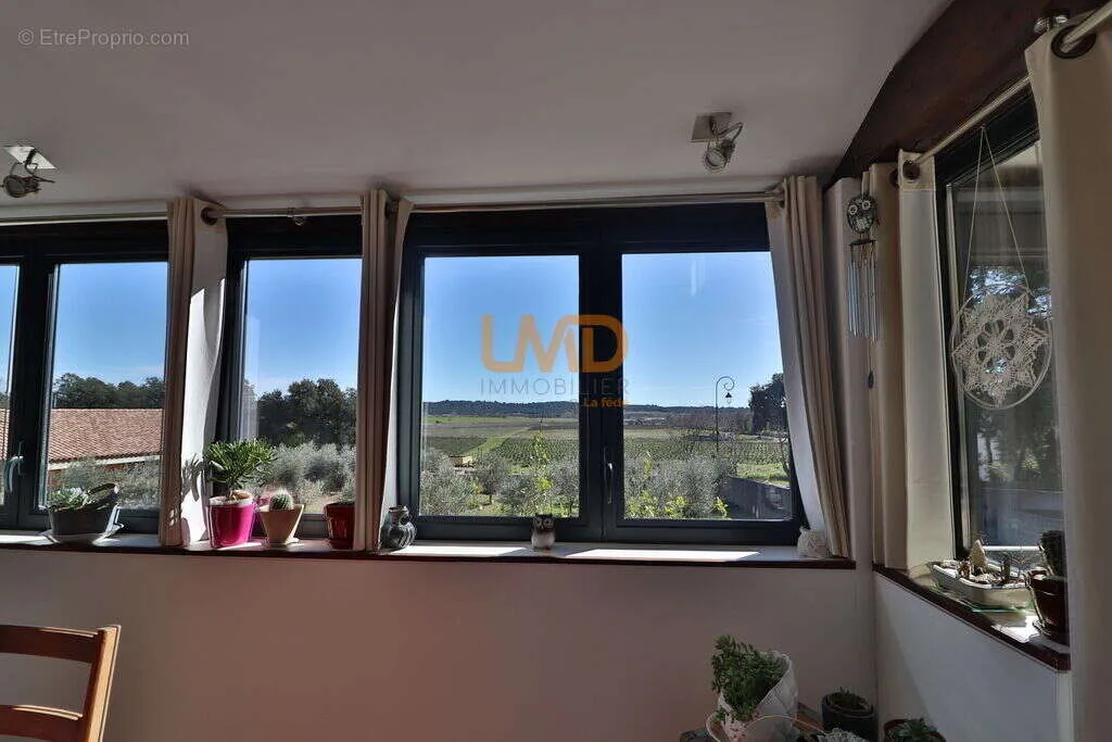 Séjour - Maison avec Vue Dégagée à Aspères