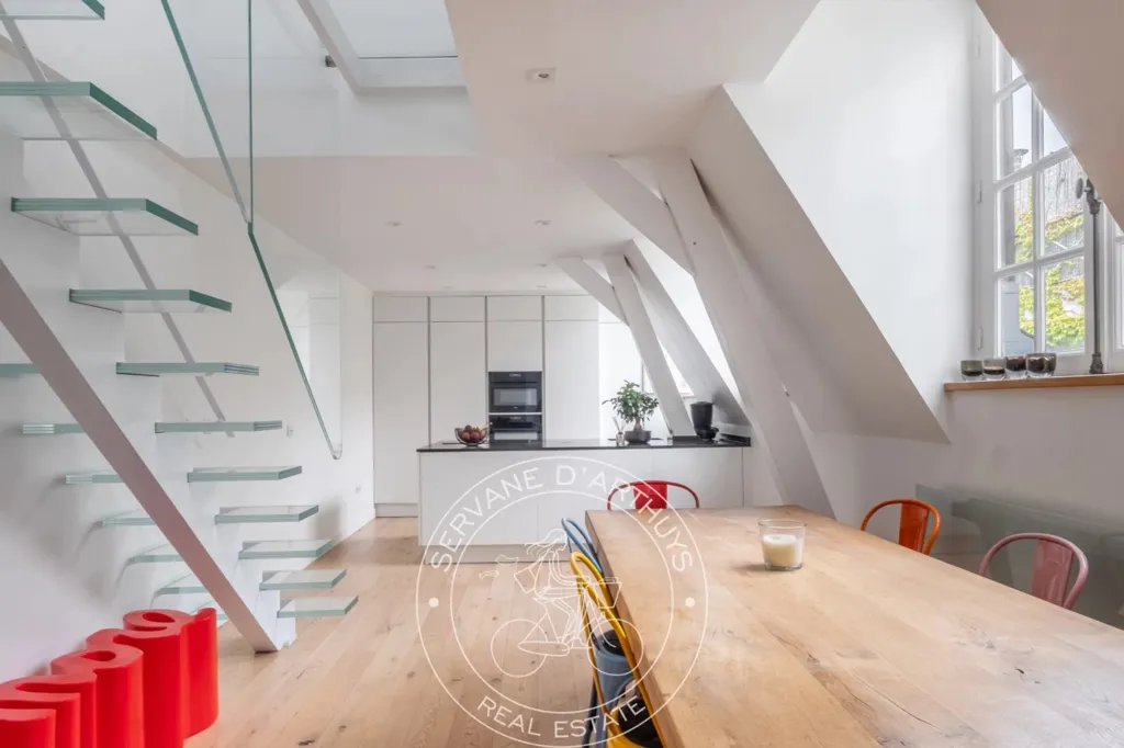 Salle à manger - Triplex Charmant dans Hôtel Particulier à Paris 3 - Archives