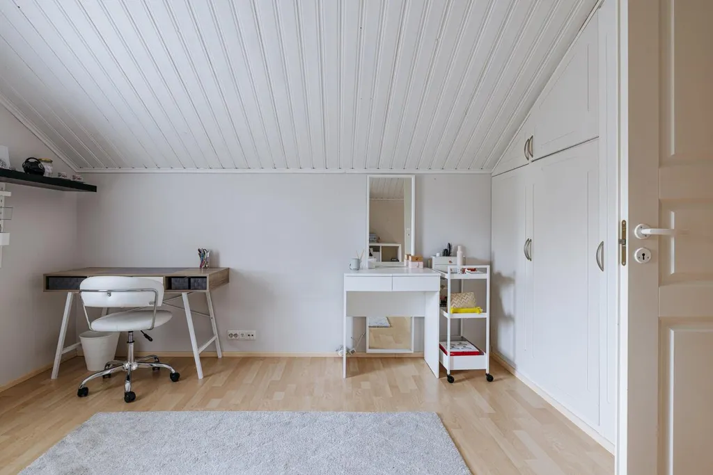 Office - Spacious Apartment with Sauna in Hyllykallio