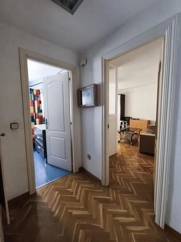 hallway_entrance