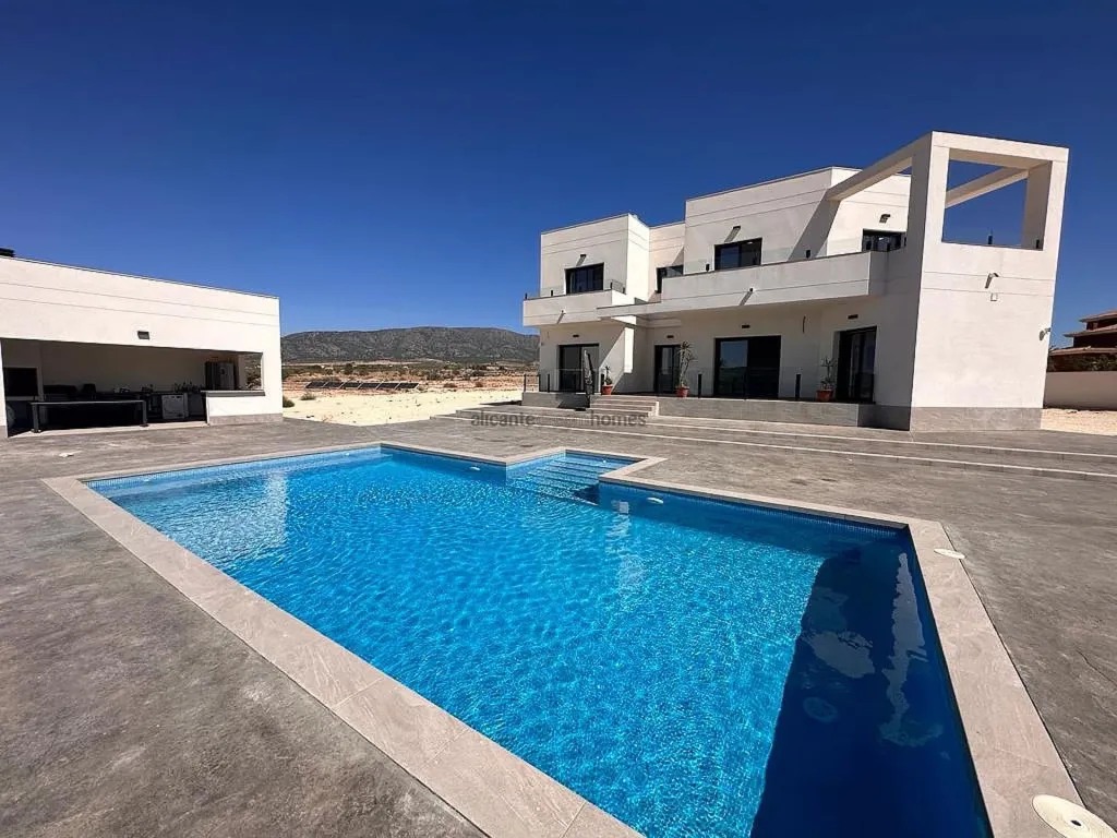 pool_area