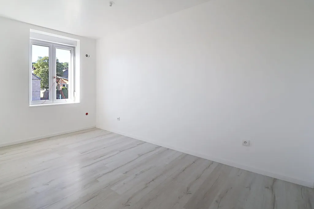 Pièces - Appartement 3 Pièces avec Parking à Thil