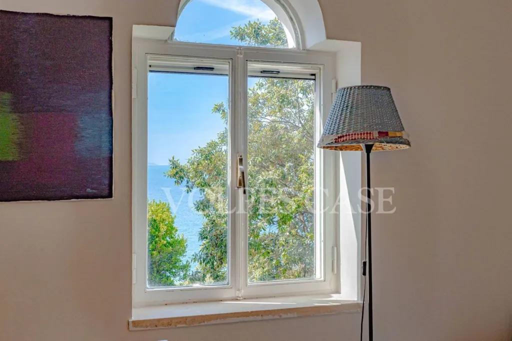 Toad - Villa with Private Garden near Punta Rossa