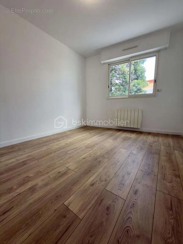 other_room