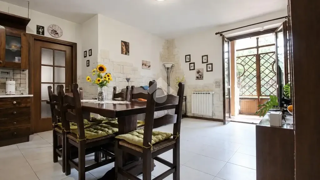 Salle à manger - Apartment with Terrace in Prato