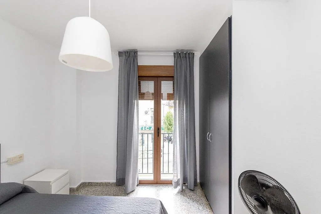 Chambres - 1-Bedroom Flat with Balcony in Albaicín