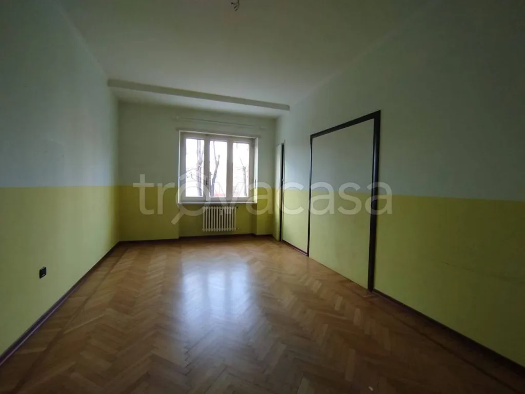 other_room