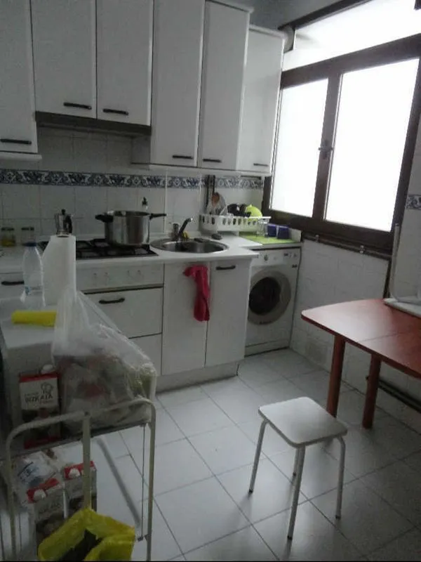Cuisine - Student-Friendly Flat in Deusto-La Ribera