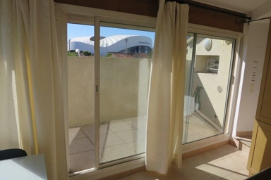 Rõdu - Studio with Private Bathroom in Marseille
