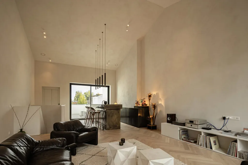 Elutuba - Architecturally Distinctive Townhouse in Antwerp