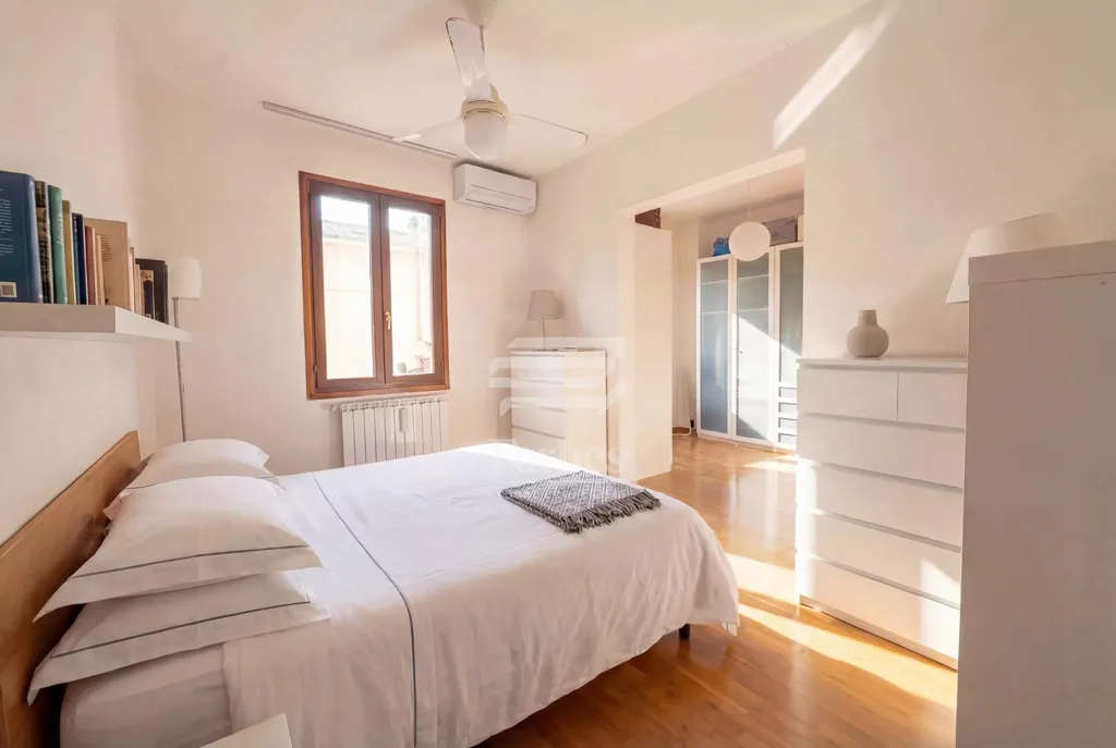 Chambres - Attico with Panoramic Terrace in Oltrarno, Florence