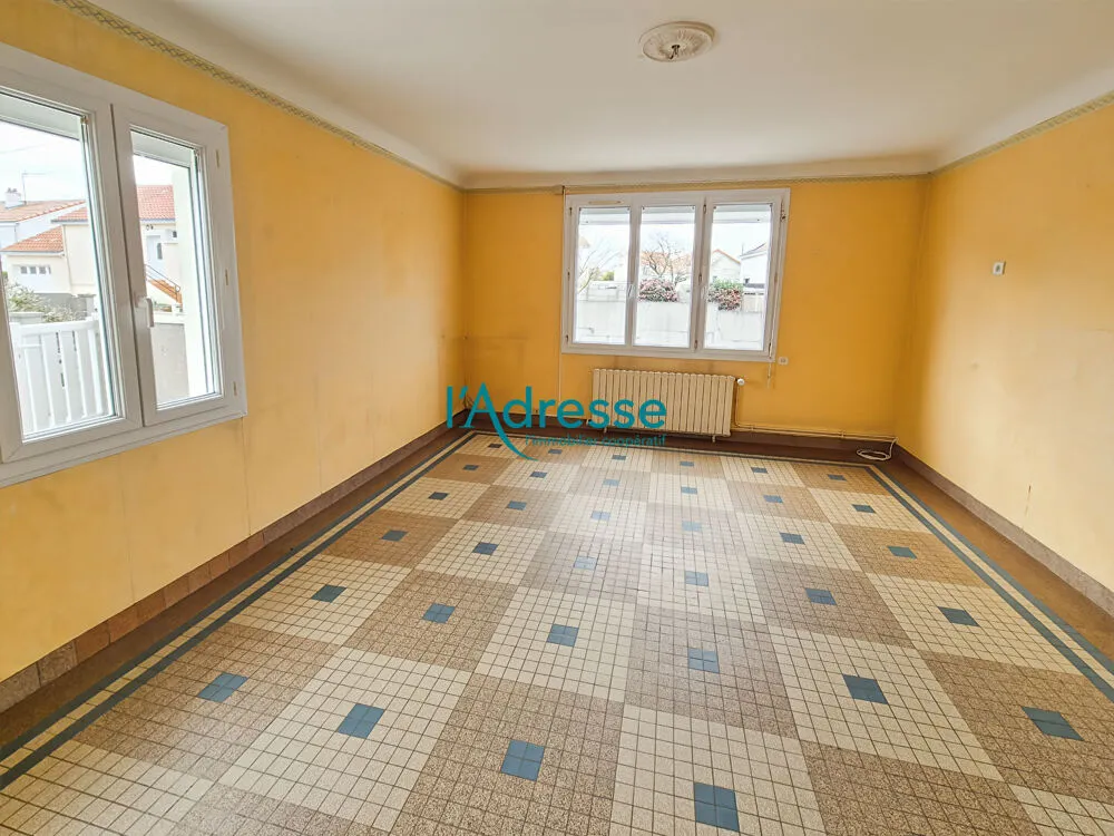 Toad - House with Potential in St Pierre Montlimart