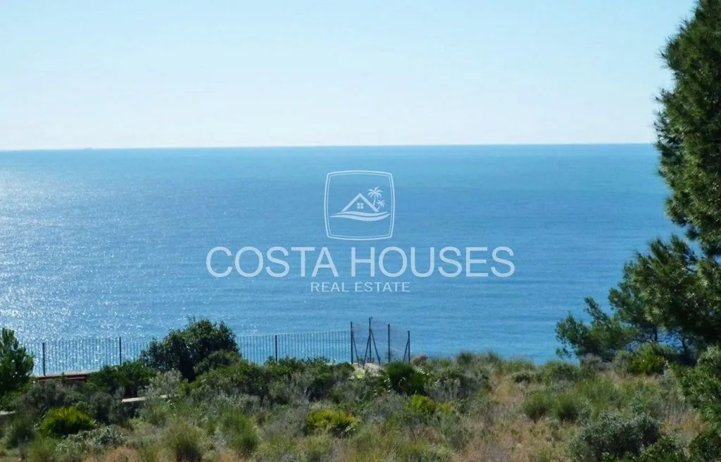Luxury Villa with Sea View in Javea