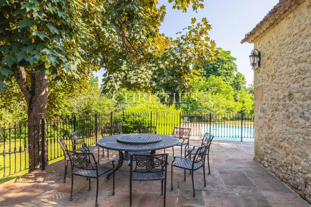 Terrasse - Château Historique près de Saint-Émilion