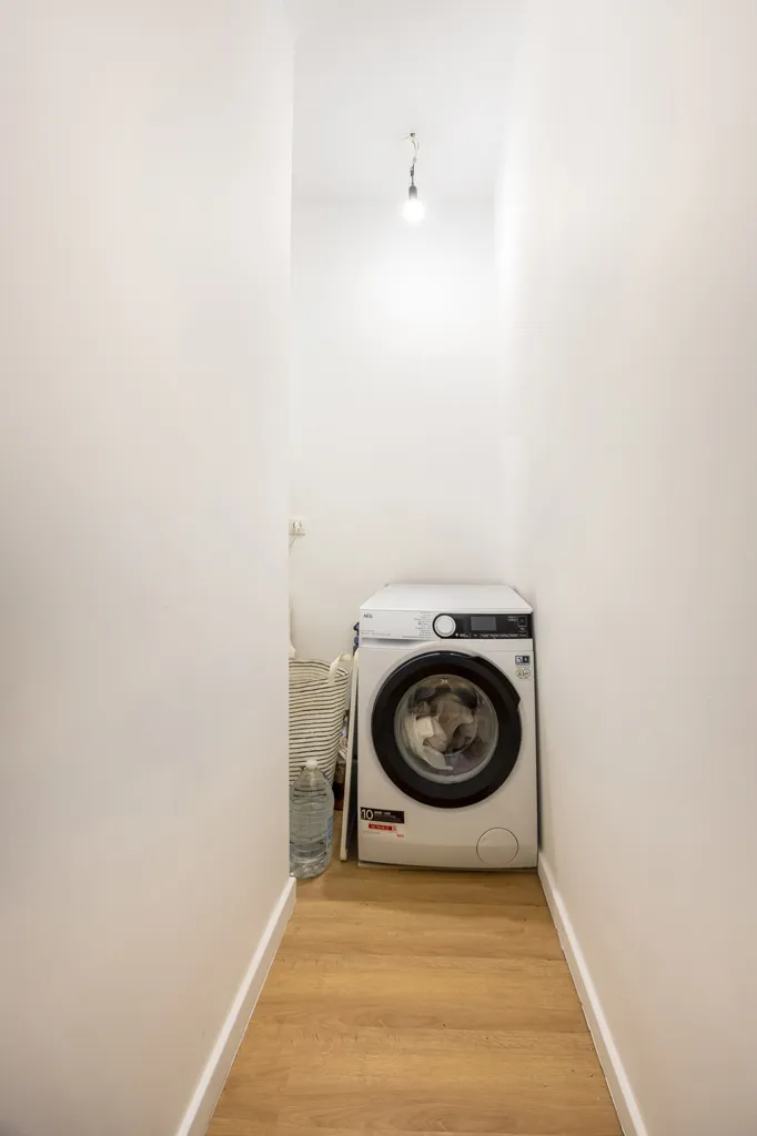 Pesuköök - Income Property with 5th Unit Potential in Kievitwijk, Antwerp