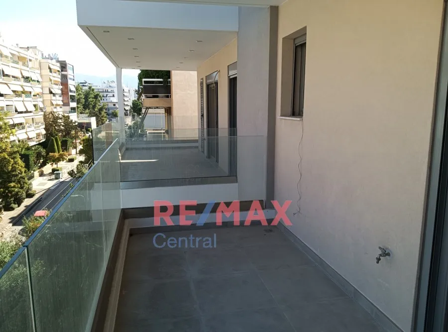 Balcon - Modern Apartment with Sea View in Alimos