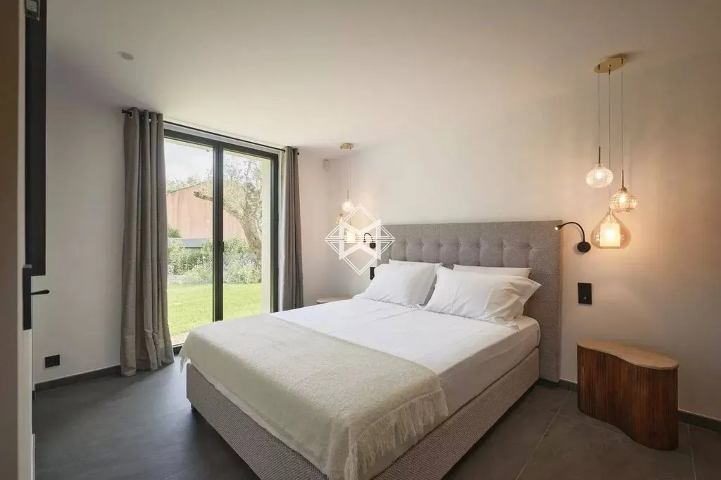 Chambres - Villa Luxueuse avec Piscine à La Croix-Valmer