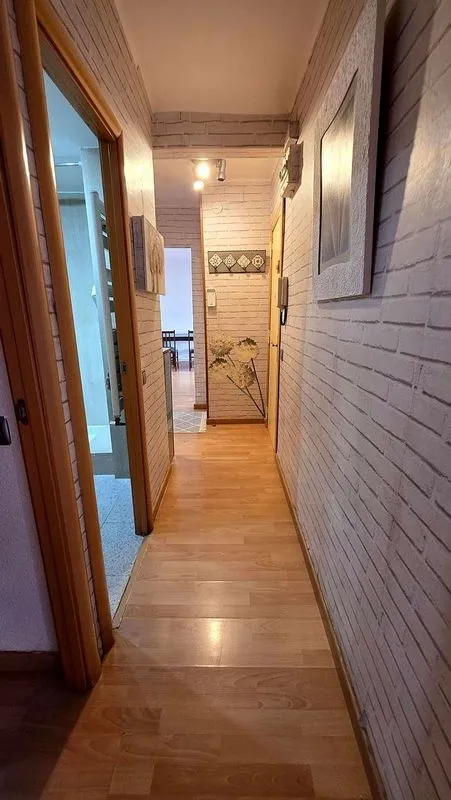 2-Bedroom Apartment with West View in Egara