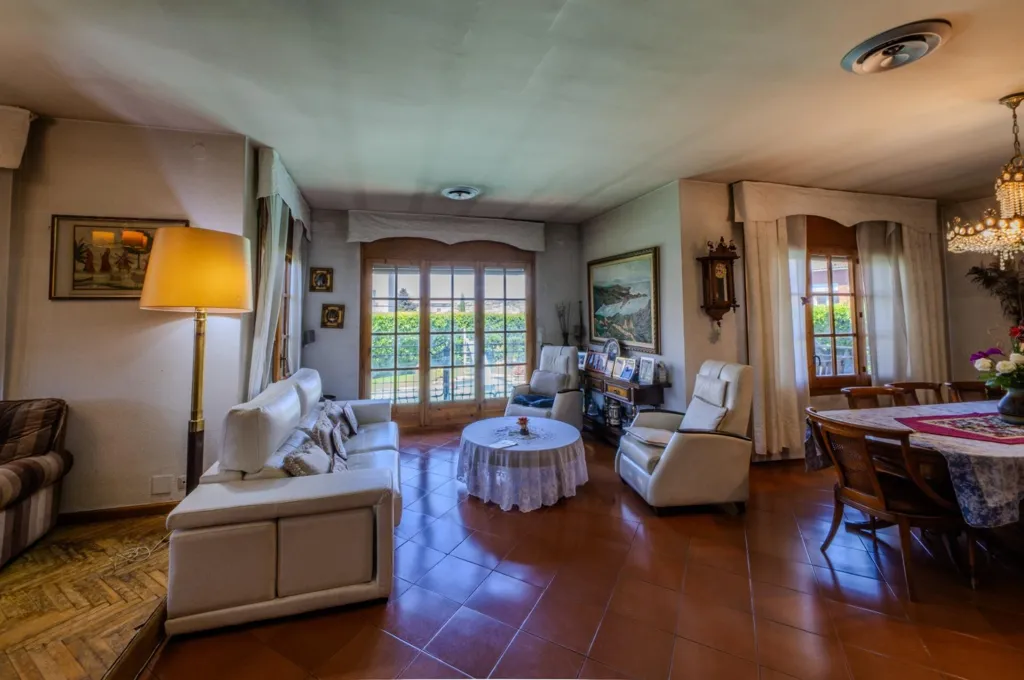 Söögituba - Luxury House with Pool in La Roca del Vallès