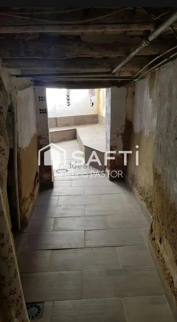 Pièces - Spacious Adjoined Chalet with Bodega in Valderas