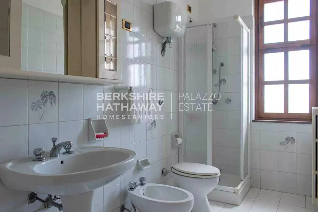Salles de bain - Villa with Private Orchard in Rombiolo