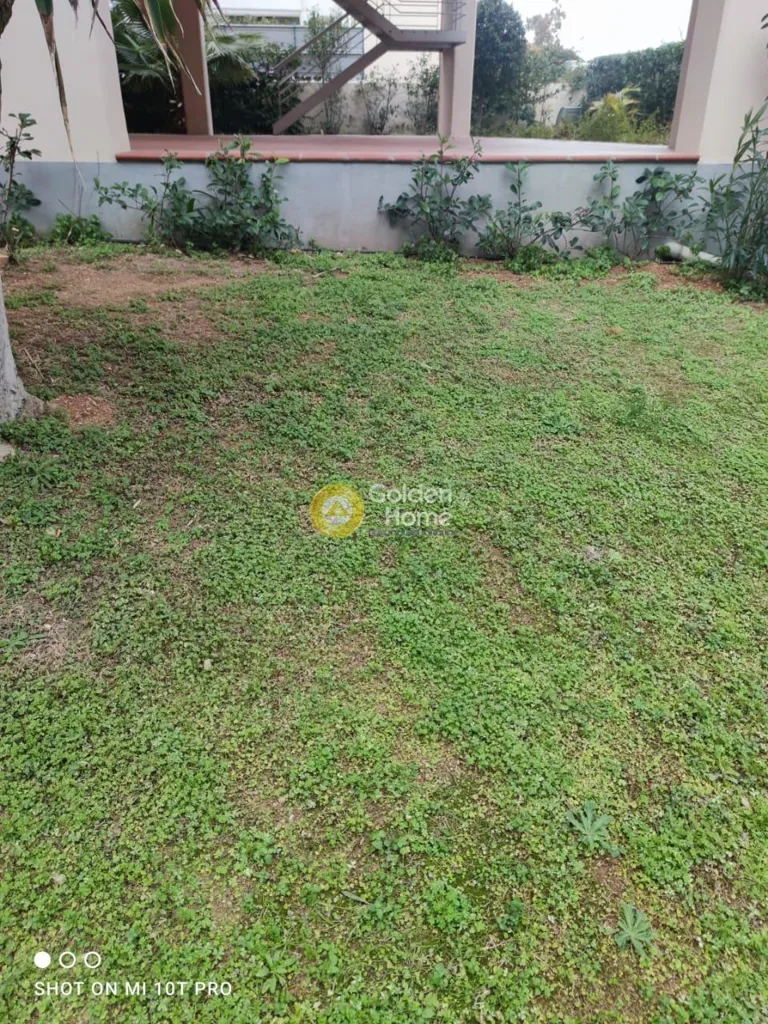 Jardin - Commercial Plot with Sea View in Glyfada Centre