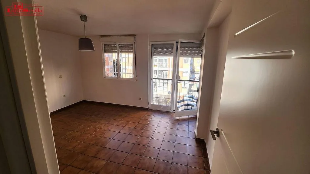 Pièces - Bright Apartment with Terrace in Triana West