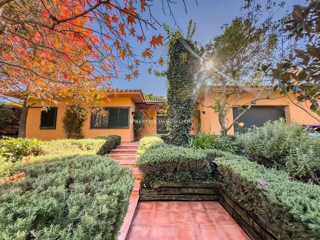 Jardin - Luxury Villa with Golf Views in Navata