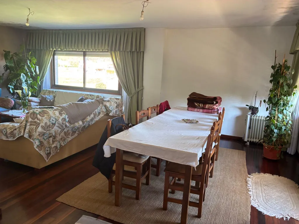 Dining Room - Isolated House with Garden in Mos, Pontevedra