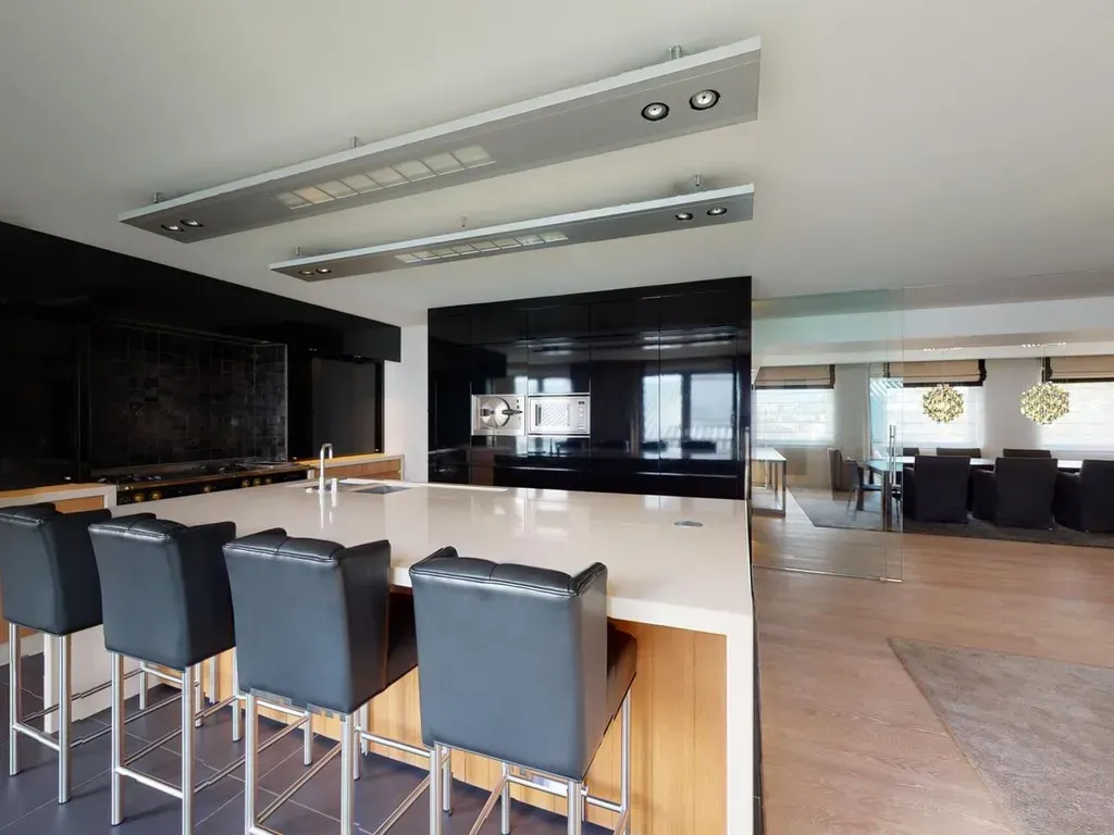Köök - Spacious Apartment with Park View in Antwerp