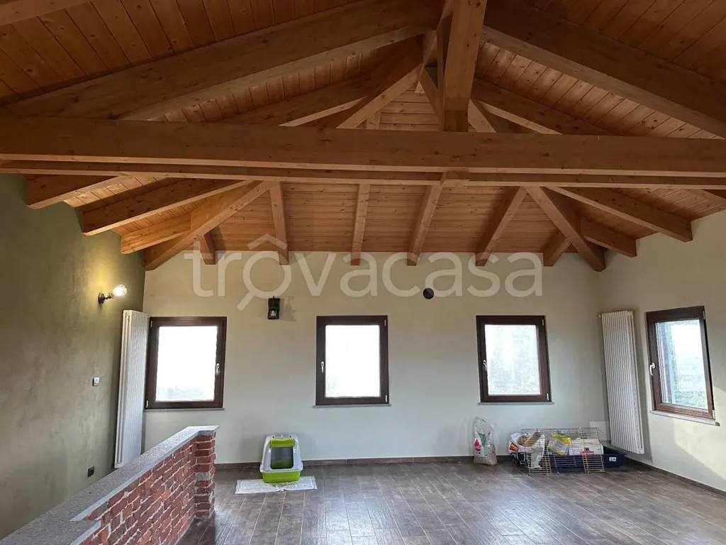 Soggiorno - Rustic Cascina with Garden in Revello
