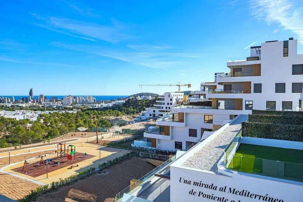 Luxury Duplex with Sea Views in Finestrat