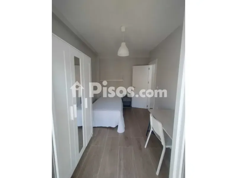 Chambres - Reformed Flat with Balcony in Calle Sol