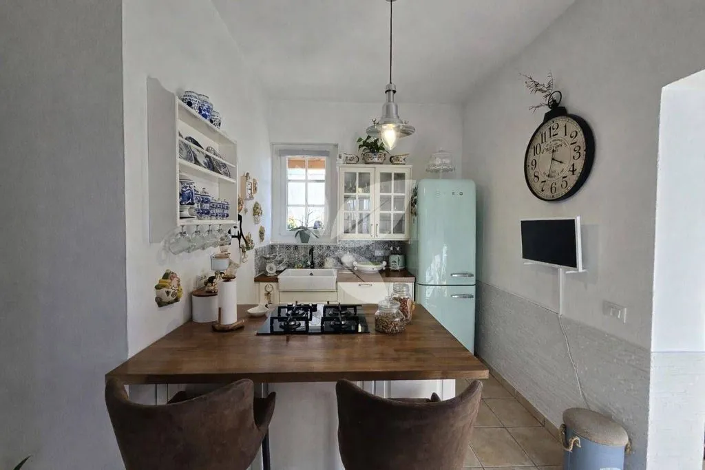 Cuisine - Luxury Villa with Pool in Roccaprebalza, Berceto