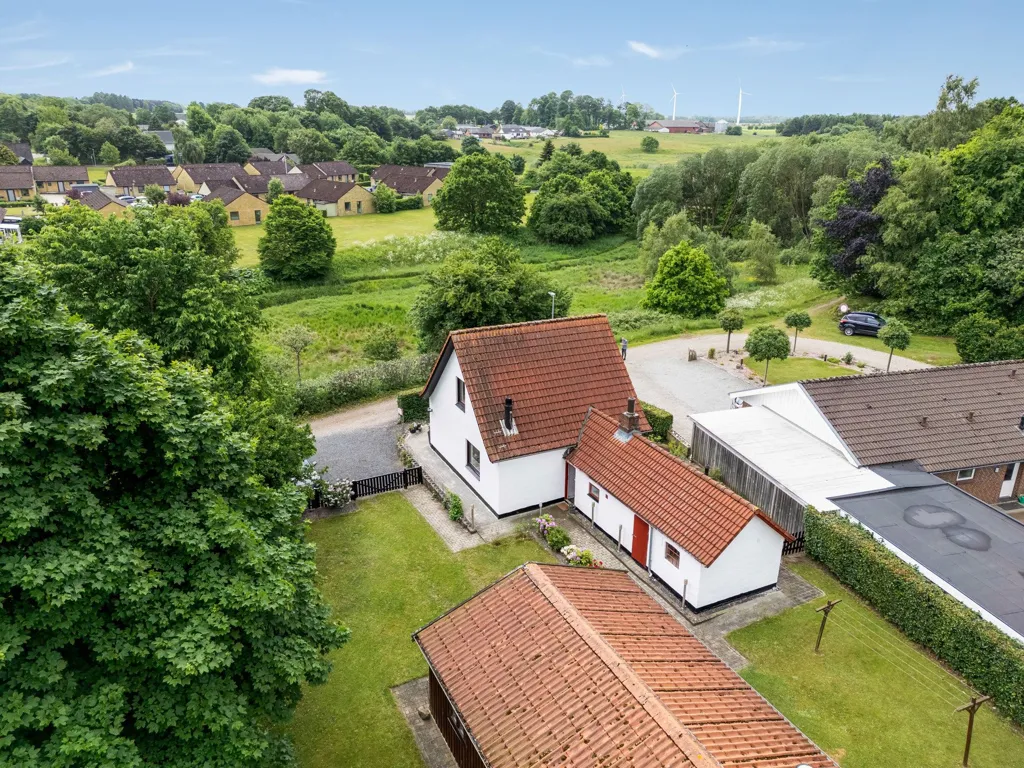 Vista aerea - 1938 Villa with Garden in Vejen