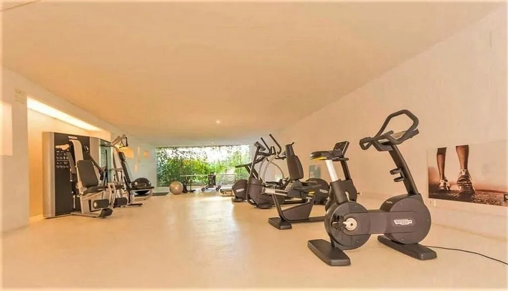 Pièces - Apartment with Pool and Terrace in Marina Botafoc