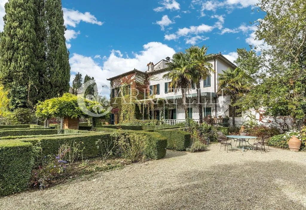 Aed - Luxury Villa with Pool in Greve in Chianti