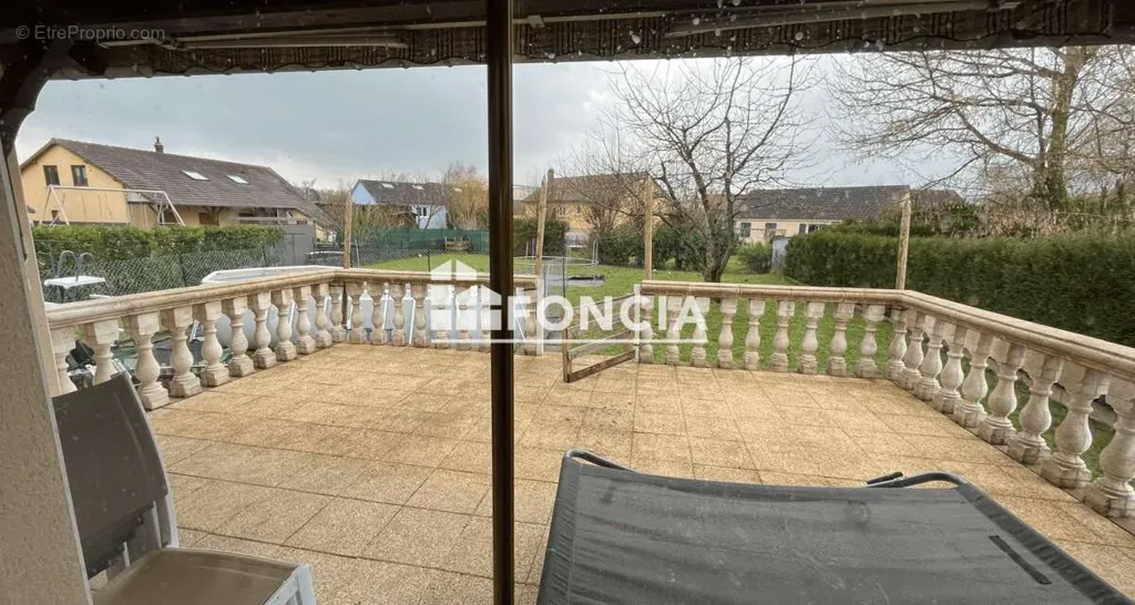 Rõdu - 5-Piece House with Garden in Sarralbe