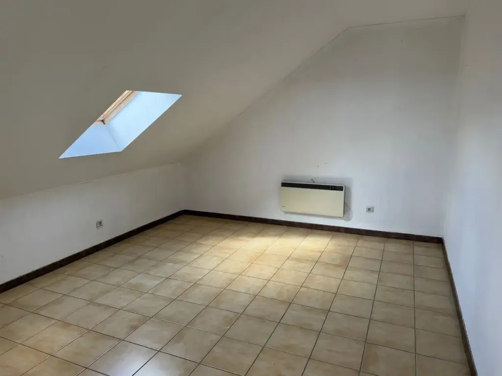 Toad - Duplex Apartment with 4 Bedrooms in Brustem Centre
