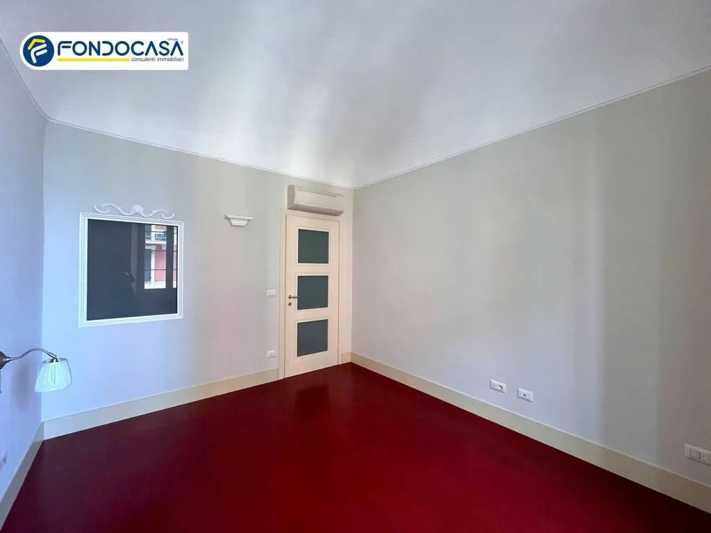 Pièces - Renovated Beachfront Apartment in Ceriale