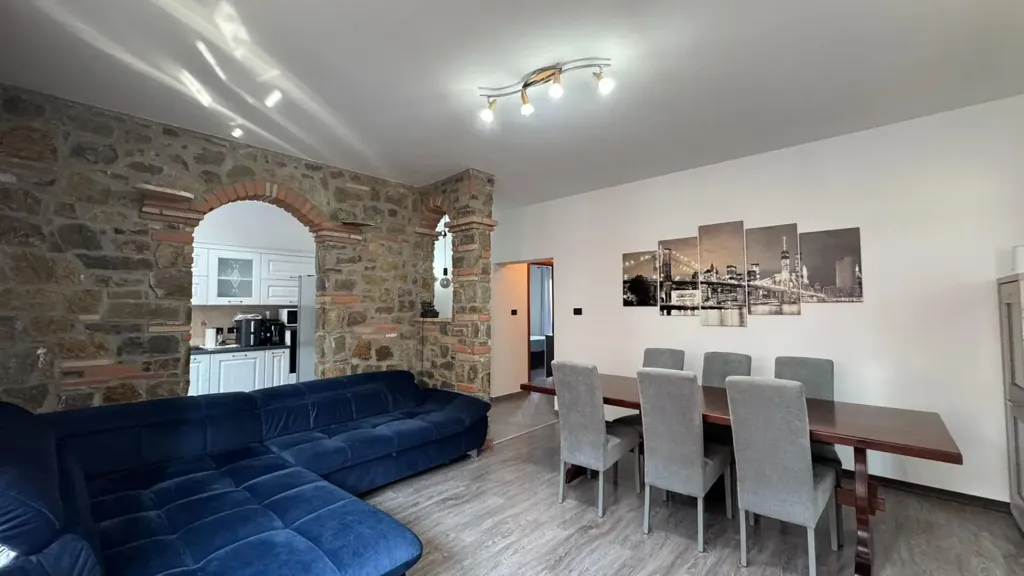 Salle à manger - Central Triplex with Terrace in Gorizia