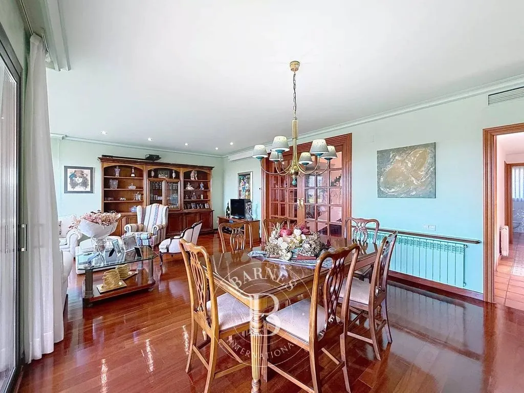 Söögituba - Luxury Villa with Pool in El Masnou