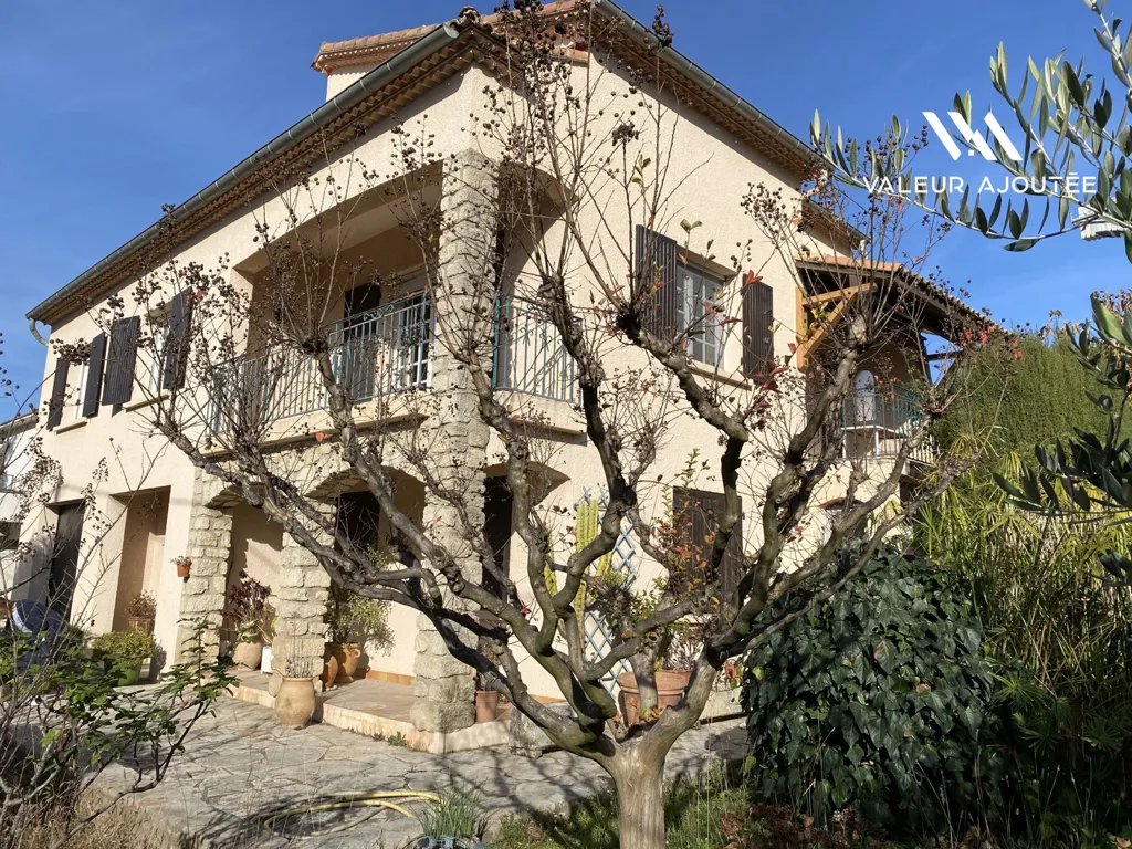 Extérieur - Maison de Plain-Pied avec Balcons à Lunel