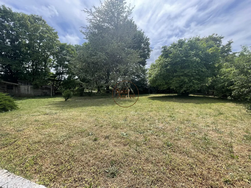 Aed - Stone House with Pool in Champniers