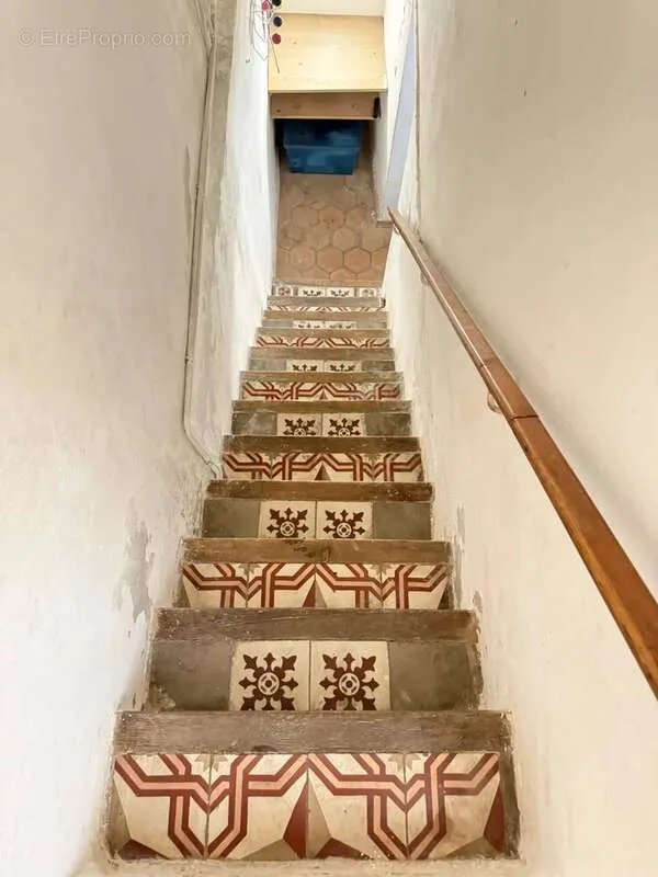 Stanze - Charming House with Terrace in Arles