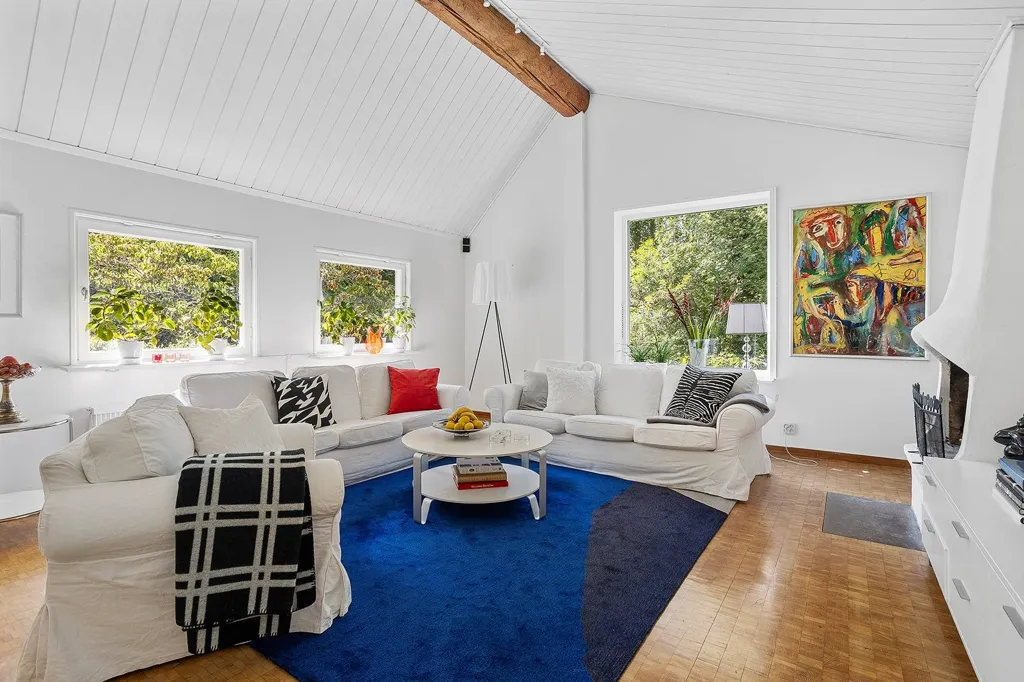 Séjour - Classic Villa with Parkett Floors in Kalmar