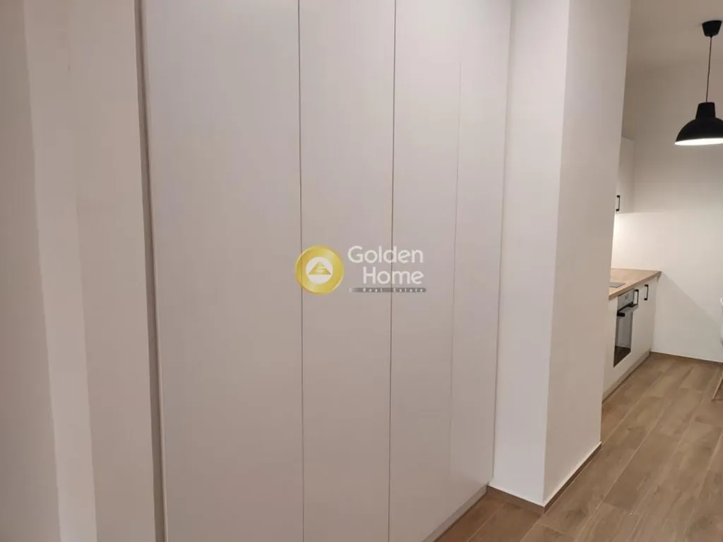 Esik - Studio Flat with Balcony in Academy Plato